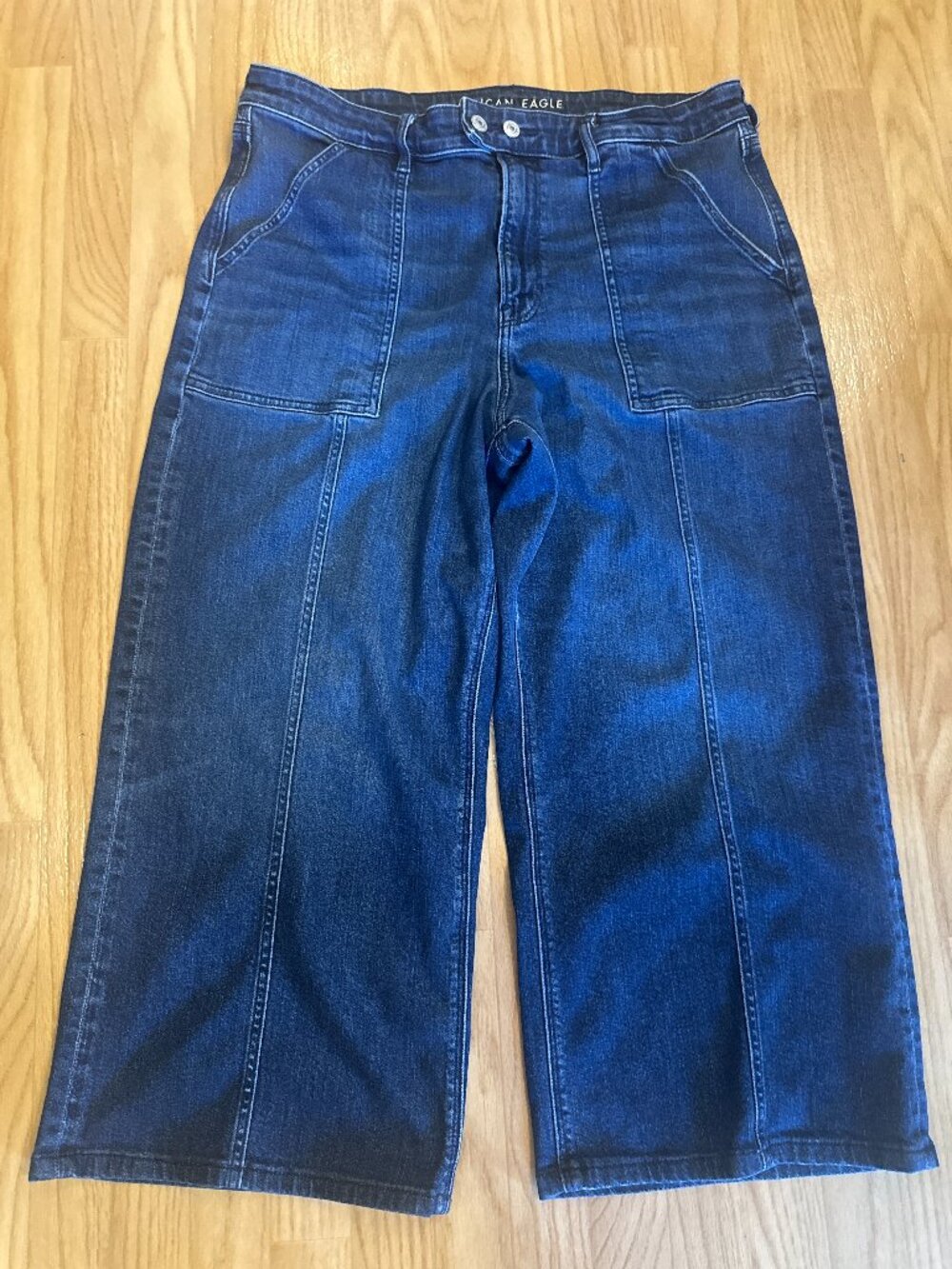 American Eagle Super High-Rise Baggy Wide Leg Jeans Size 18 Short Dark Wash
